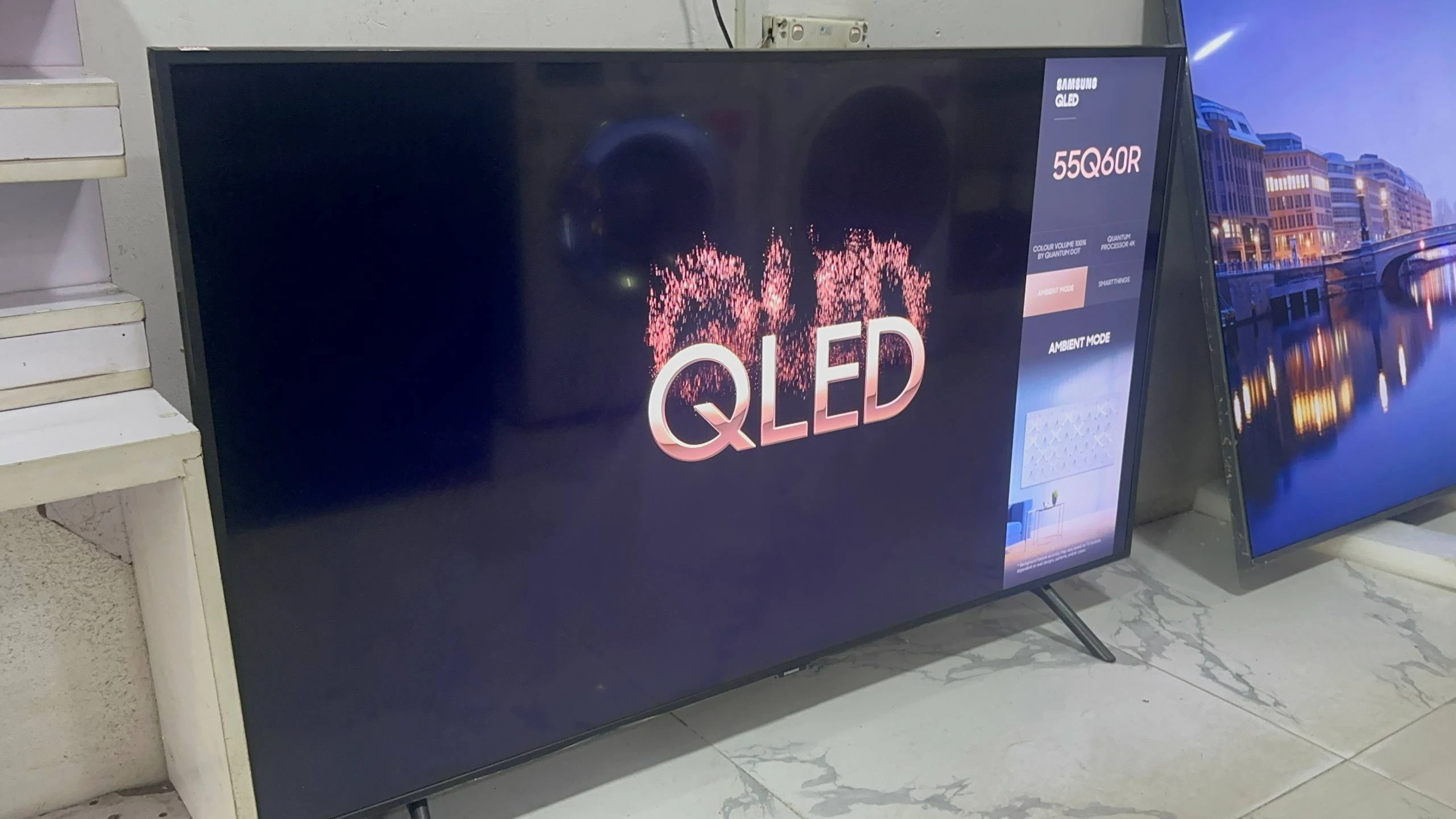 Samsung   55'' Smart QLED 4k HDR   TV