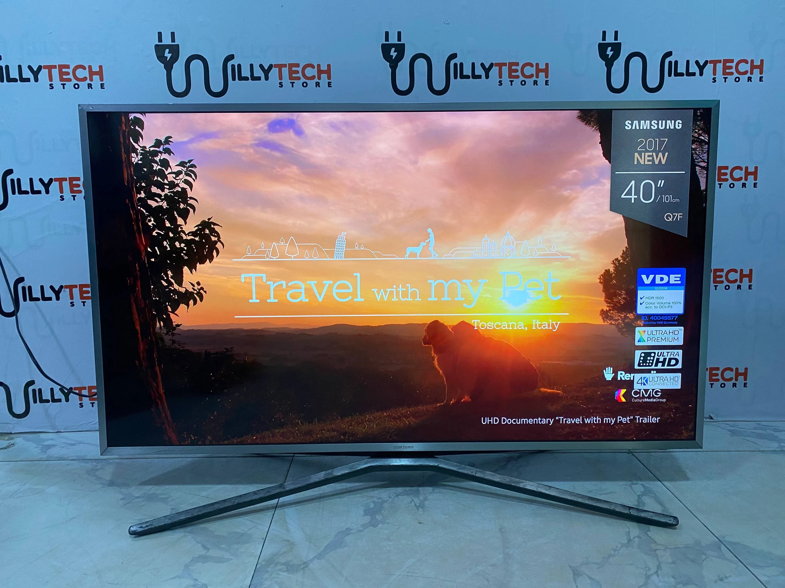 Samsung  43''  Smart  Hub  UHD 4k HDR   TV